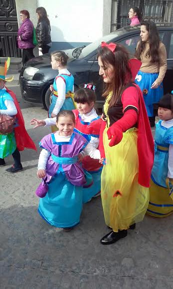 El Quijote, temática elegida para el desfile de carnaval del colegio