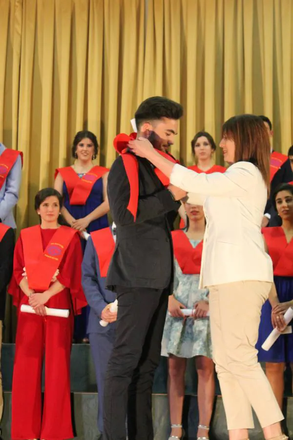 Acto de graduación de los alumnos del I.E.S. Maestro Juan Calero. Promoción 2015-2016 (II PARTE)