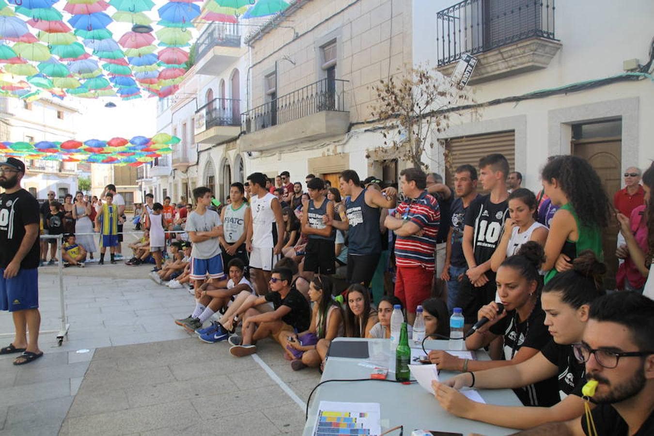 2000 personas visitaron el 3x3 de Baloncesto en Malpartida de Cáceres