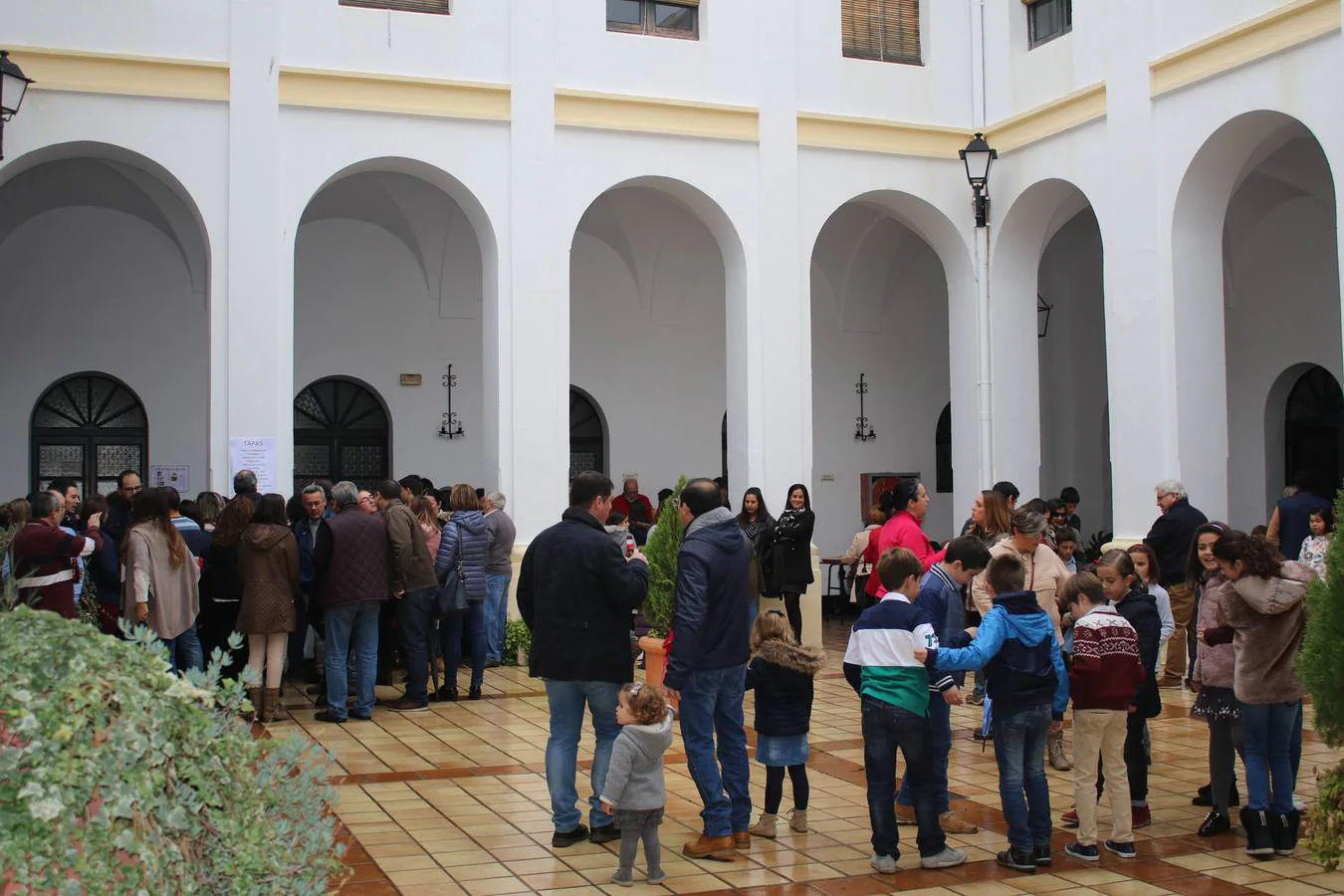 Mucha participación en la 'Tapa solidaria' organizada por Cáritas