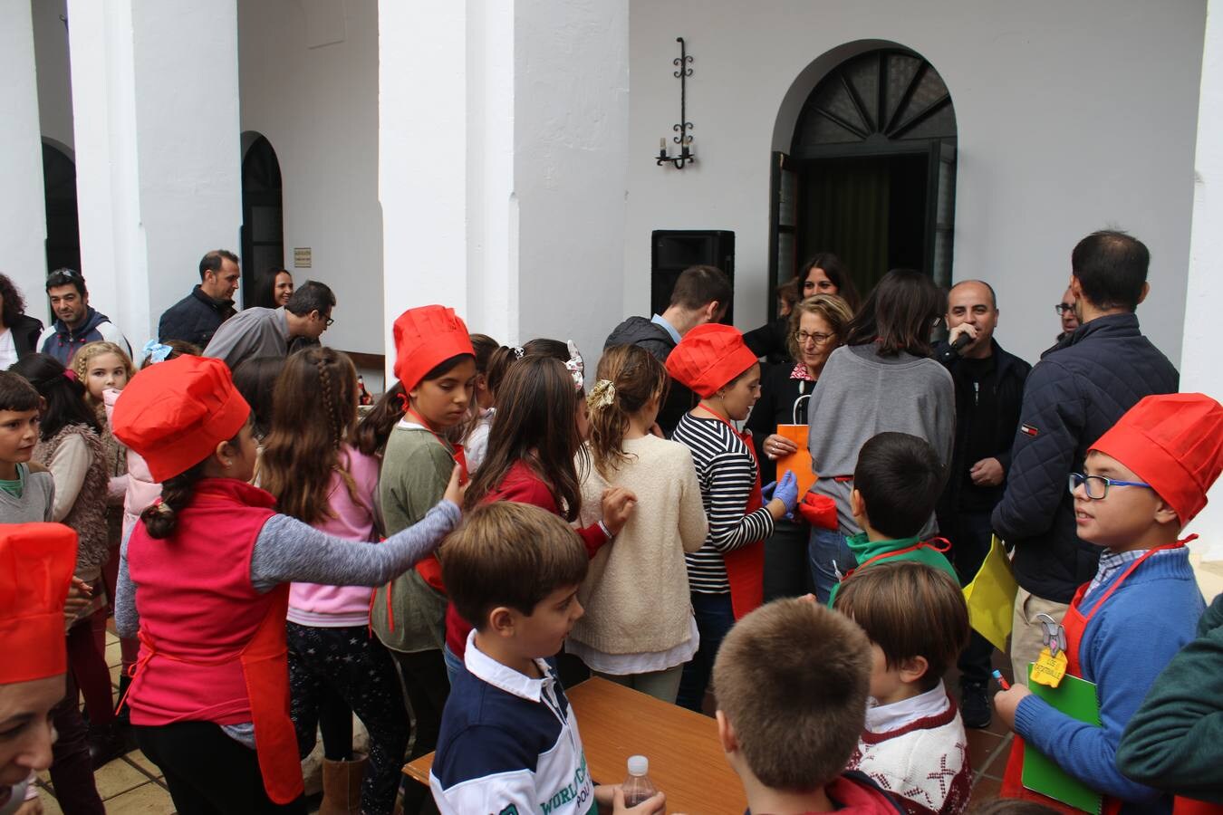 Mucha participación en la 'Tapa solidaria' organizada por Cáritas