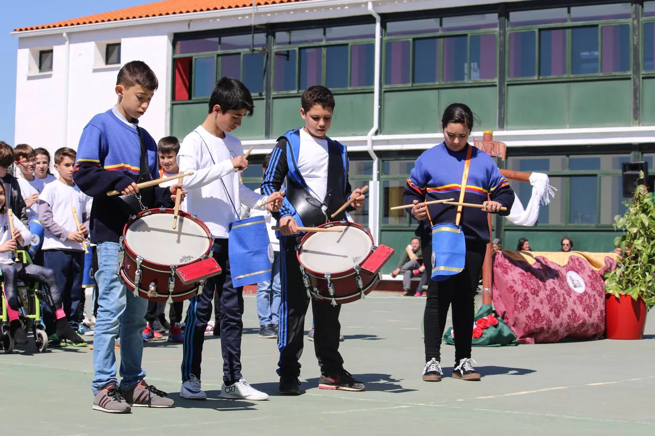 El Colegio 'Sotomayor y Terrazas' rinde homenaje a los sonidos de la Semana Santa