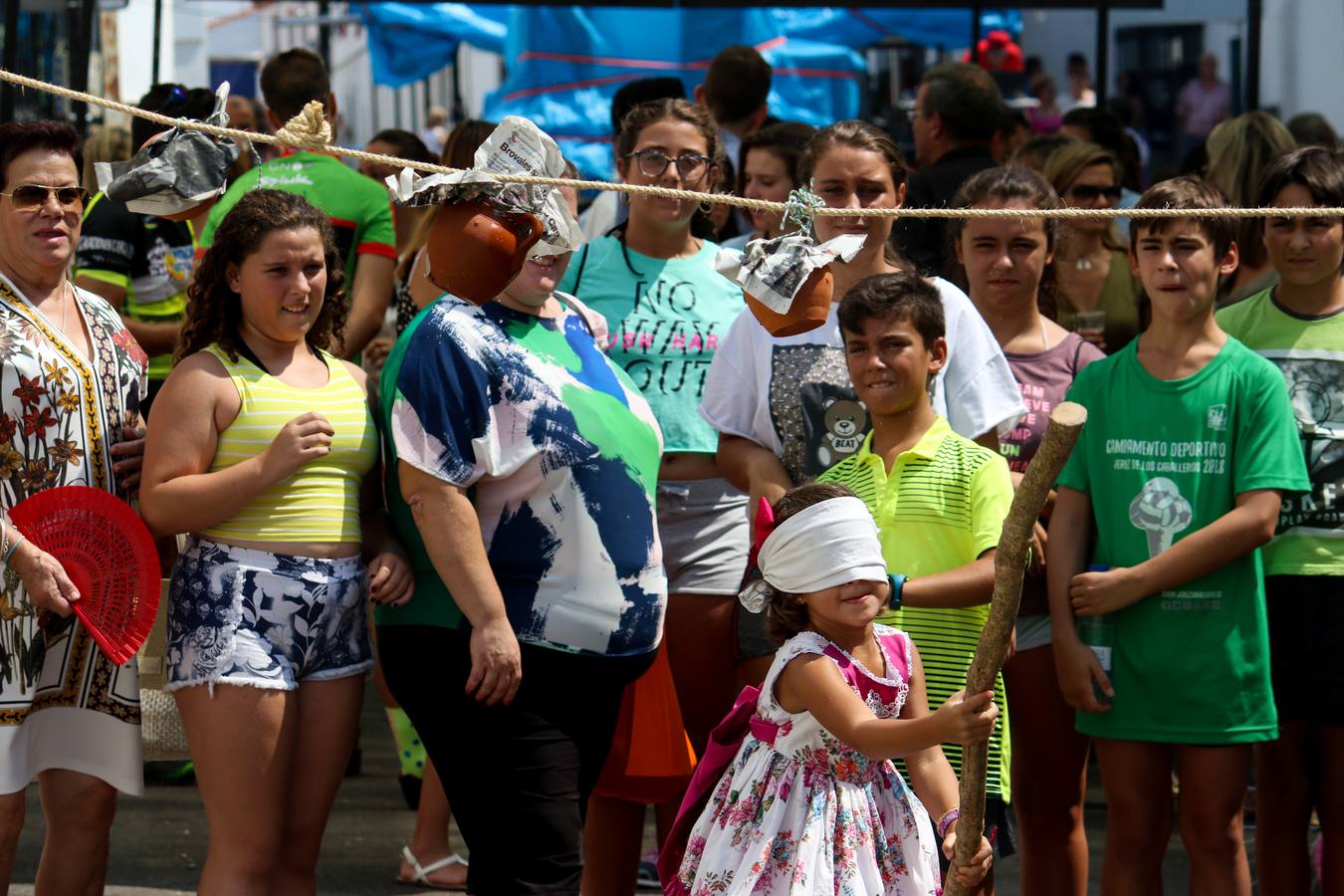 La procesión del Patrón y los juegos populares prolongan los festejos del 'Barrio Alto'