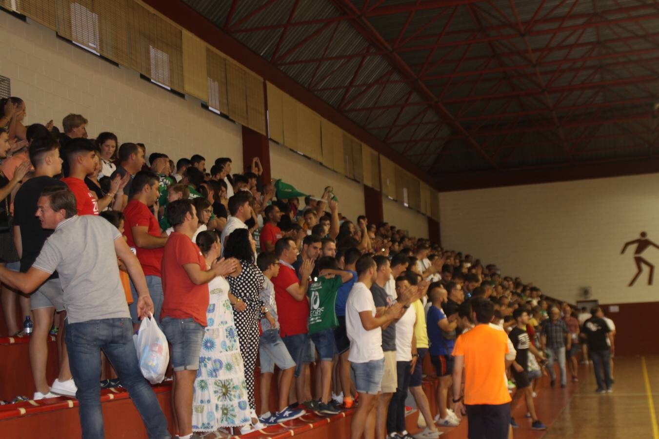 El Jerez Futsal despega en su debut en casa en 2ªB