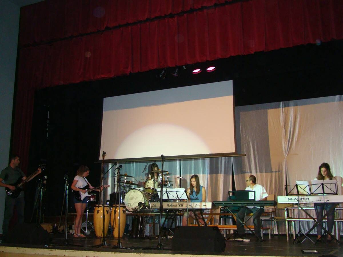 Clausurado el curso de la Escuela Municipal de Música con "Un viaje por el mundo"