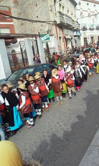 El Quijote, temática elegida para el desfile de carnaval del colegio