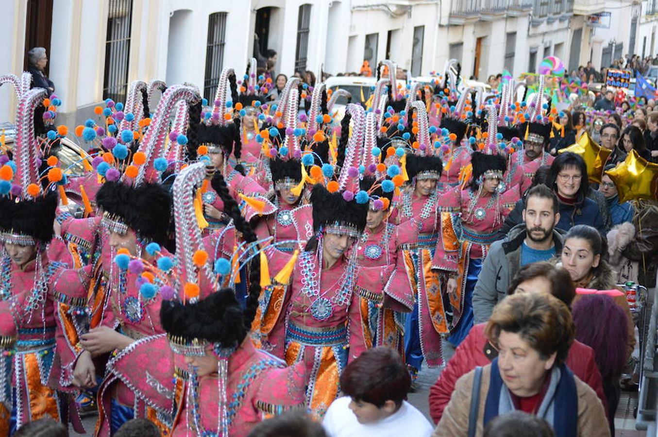 Color y fantasía en el carnaval de Campanario