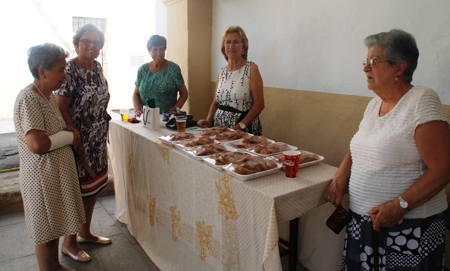 El barrio de los Mártires vuelve a brillar con su tradicional 'velá'
