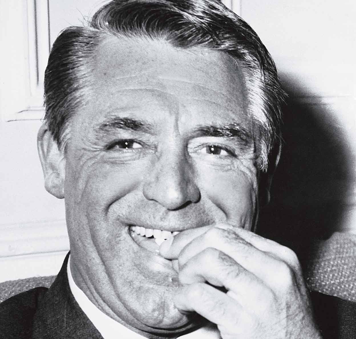 La doble vida de Cary Grant: la sinuosa relación del actor con las drogas y los hombres